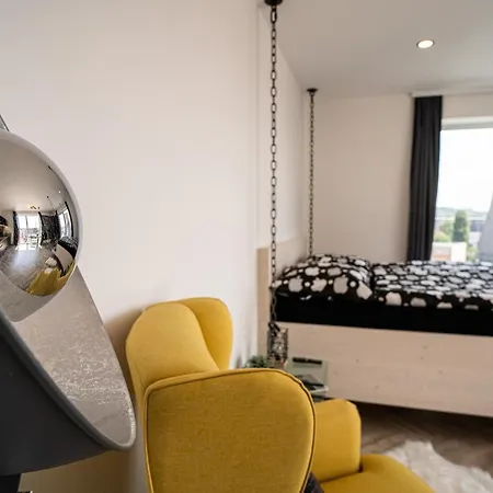 Apartamento Zeppelin Studio With An Industrial View - *