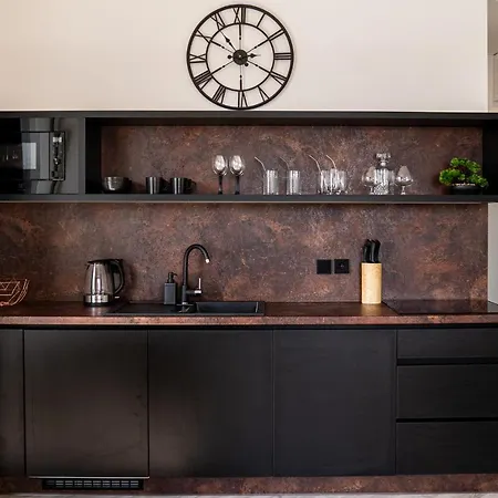 Zeppelin Studio With An Industrial View - Apartamento Brno